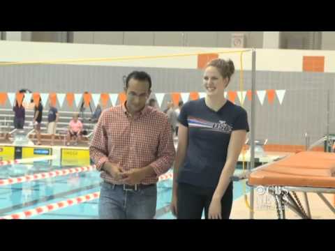 U.S. swimmer sets Olympic qualifying record