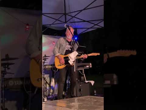 Hans Ludvigsson och Lilla Bandet, Spegel Spegel