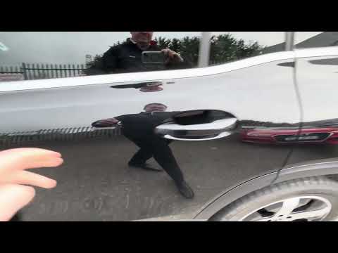 200 D PROGRESSIVE (7 Seater) - SAVE 2000eur - Image 2