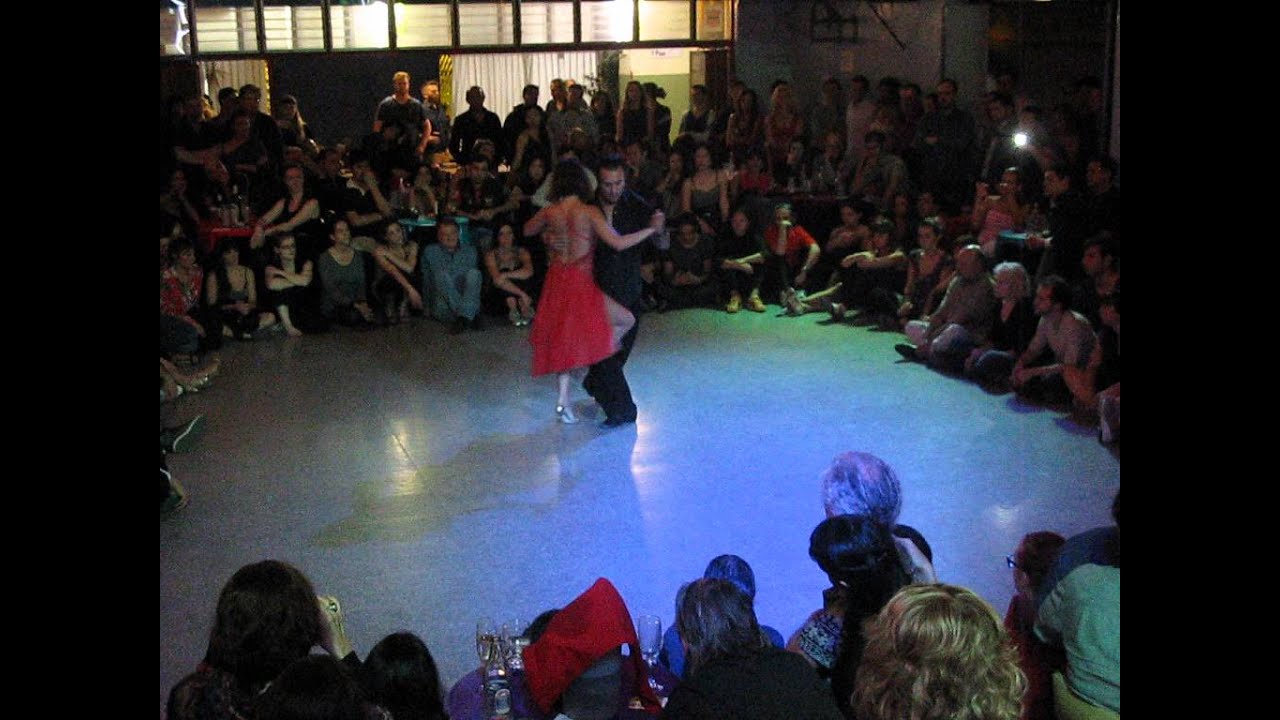 MARIANO "CHICHO" FRÚMBOLI y JUANA SEPÚLVEDA en Viva La Pepa Milonga (4/5)