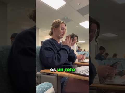 This GIRL with TOURETTE'S SYNDROME in class 😯 (Credit: thatguymaks)