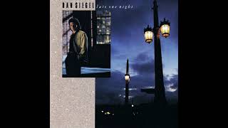 Download lagu Dan Siegel  - You Let Me In mp3