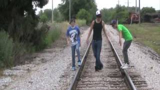 White Boyz Can Jerk!