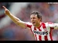 De jarige aanvoerder Mark van Bommel