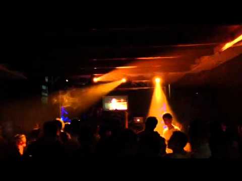 Macromism @ CLUB 999 PRATO 11.01.13