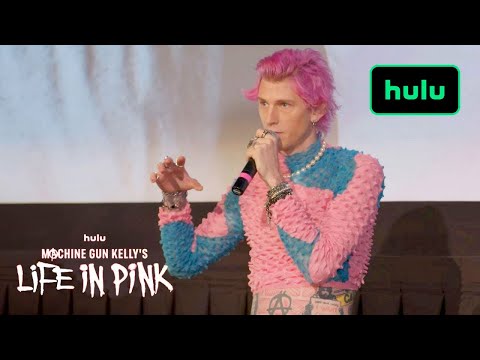 Thumbnail of the video: Machine Gun Kelly Surprises Fans At Special Screening