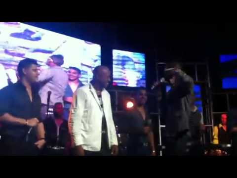 Charanga Habanera ft  El Yonki   VIDEO EN VIVO    2012      YouTube