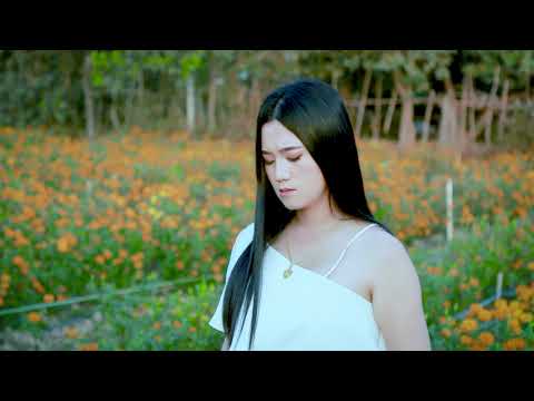 oo Xyooj tus ntxhais sib tw #70 wb caum tsis cuag wb tus npau suav cover (competition)