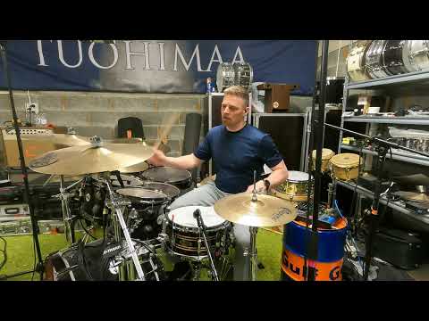 Sampo Wenge snare drum and DW Maple Mahogany drums