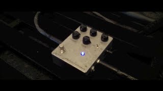 Video thumbnail for Fairfield Circuitry - Four Eyes Fuzz by Dennis Kayzer