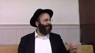 מתי לא לתת פרסים לילדים (הרב אלחנן משה נחמנסון) - התמונה מוצגת ישירות מתוך אתר האינטרנט יוטיוב. זכויות היוצרים בתמונה שייכות ליוצרה. קישור קרדיט למקור התוכן נמצא בתוך דף הסרטון