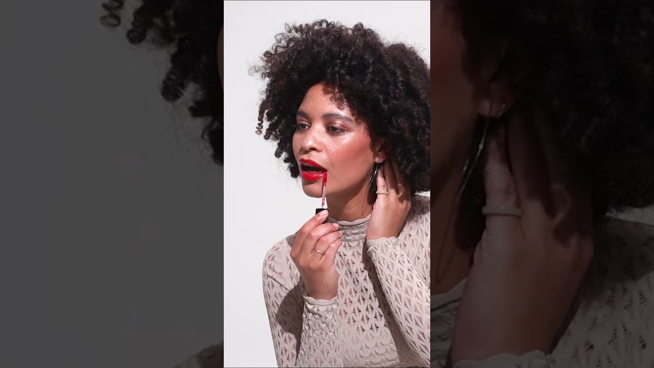 Labial Shine Bomb Labial Shine Bomb