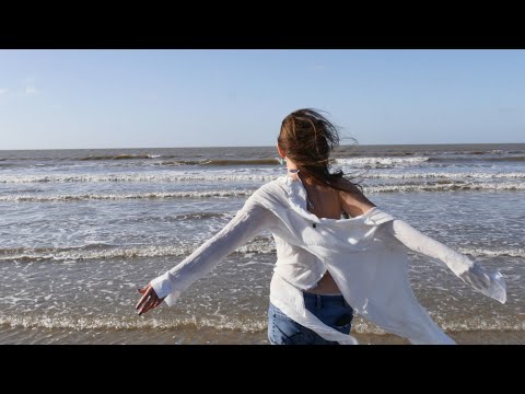 MARISOL REDONDO - AGÜITA FRIA - Videoclip del nuevo álbum "A la deriva"
