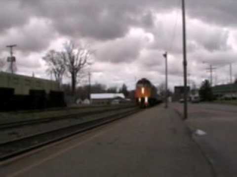 VIA 14 at Amherst, NS May 6 2007