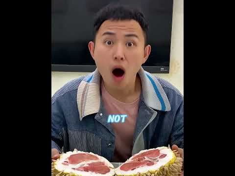 Smartest Dog Disguised a Pomelo as a Durian to Trick Owner!#GoldenRetriever #SmartDog #FunnyPets #Do