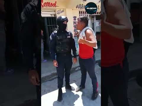 Man insults and assaults a National Police officer #news #venezuela #carabobo #police #short #shorts