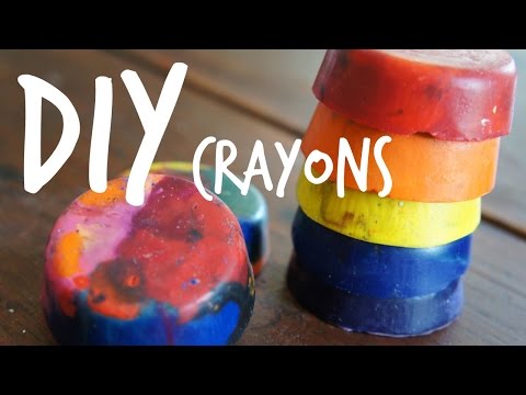 YouTuber Demonstrates How To Make New Crayons Out Of Recycling Broken Old Crayons