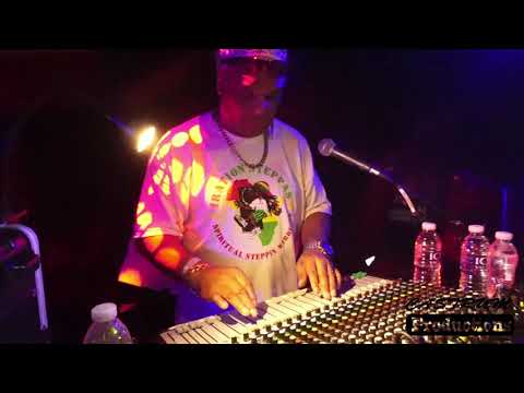 Live Session 727 - Iration Steppas meets Kitachi ft Dennis Rootikal - Creation Rebel x Lion Vibes