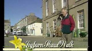 preview picture of video 'leyburn shawl wensleydale walk'
