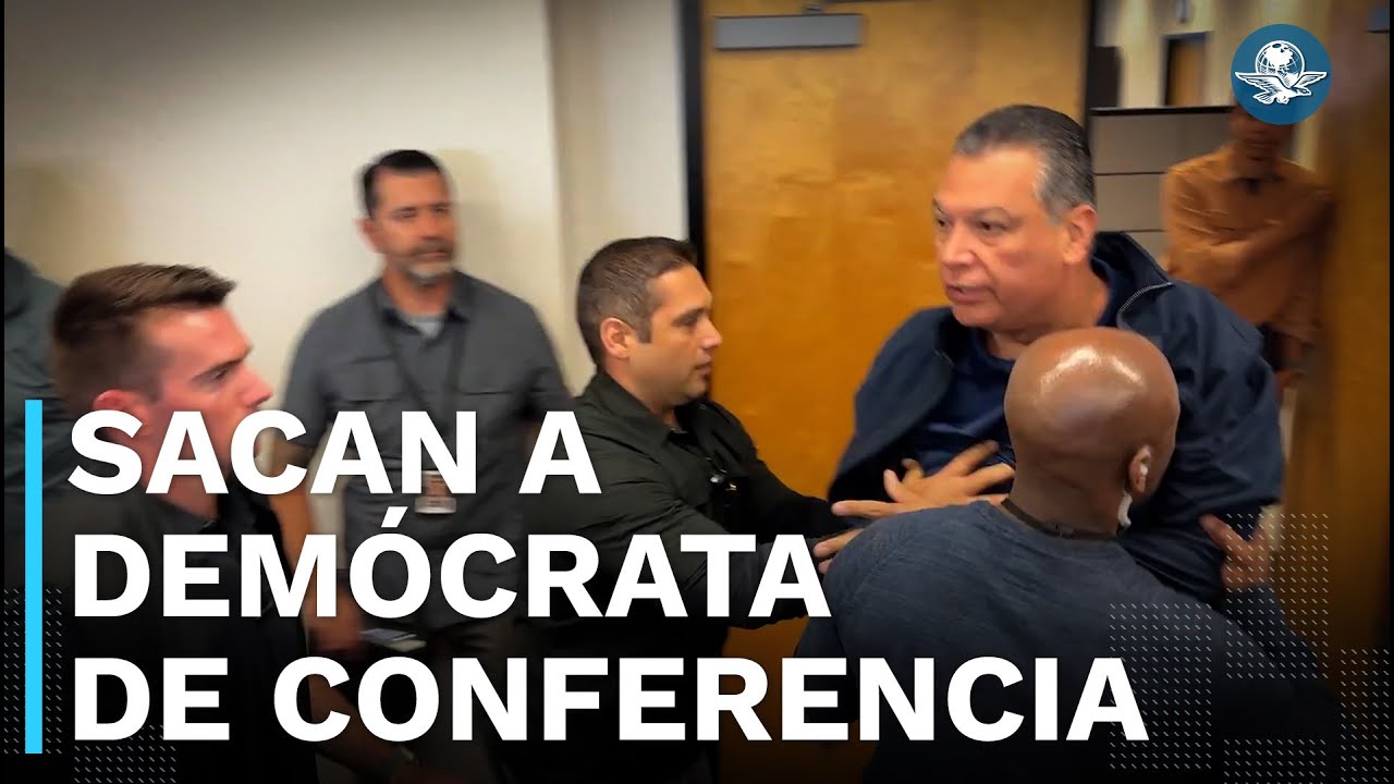 Él es Alex Padilla, senador demócrata sacado a la fuerza de rueda de prensa de Kristi Noem