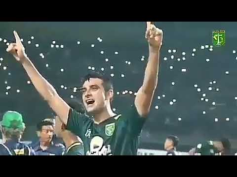 Suara bonek bikin merinding