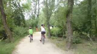 preview picture of video 'Wycieczka rowerowa wzdłuż i wokół Wisły w Warszawie (bicycle round trip: Vistula in Warsaw)'