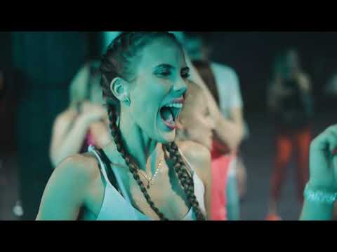 Cityflash ft. Laura-Ly - Don´t Leave Me ( Cityflash Hard Mash Up )