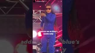 Solange Knowles shows love to Blue Ivy performing! #blueivycarter #solangeknowles #beyoncé