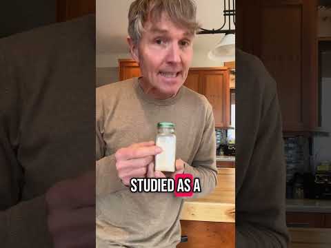 Want to prevent fleas naturally? 2 ingredient DIY Flea Repellent Recipe!