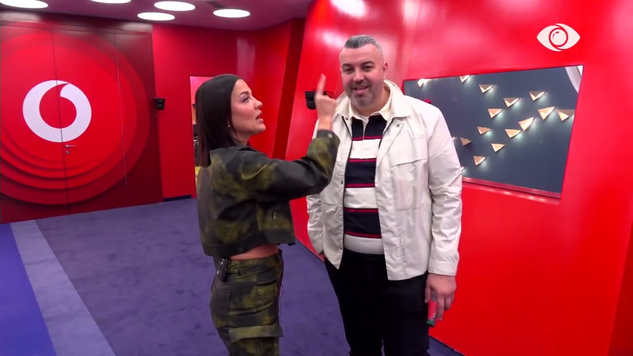 Ti je aktor, të gjithë këtu/ Vijon debati mes Baby G dhe Rogertit: Nusja jote nuk ka fytyrë...