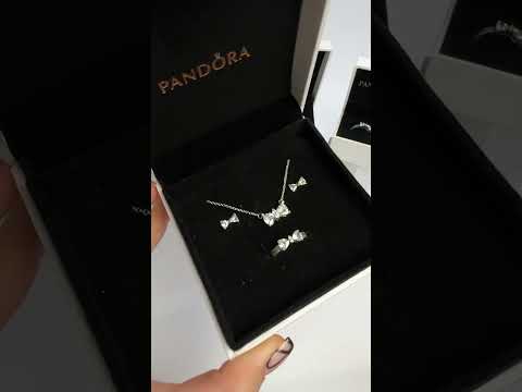 Комплект серебряных украшений Pandora 