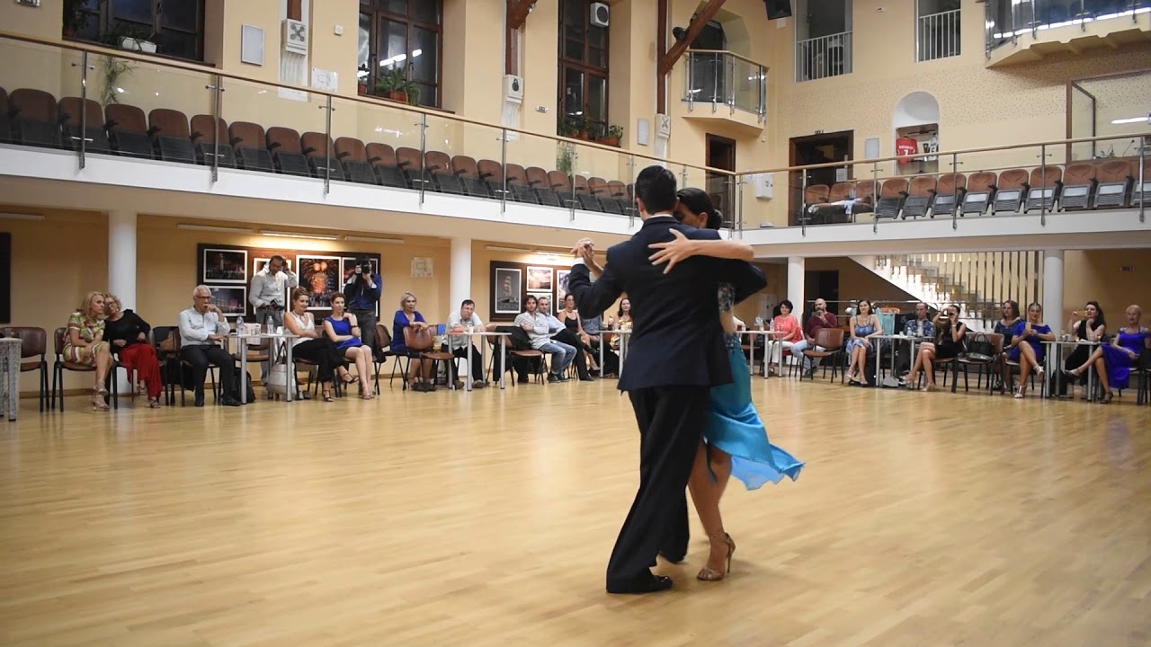 Marianna Koutandou & Vaggelis Hatzopoulos  Recuerdos de la Pampa (Vals) Varna 22/9/2018 2/4