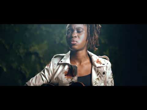 Céline Banza - Départ (Feat Youssoupha) (Clip Officiel)