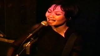 BIC RUNGA: Drive (LIVE) September 30, 1998 The Hotel Utah Saloon San Francisco, CA USA / New Zealand