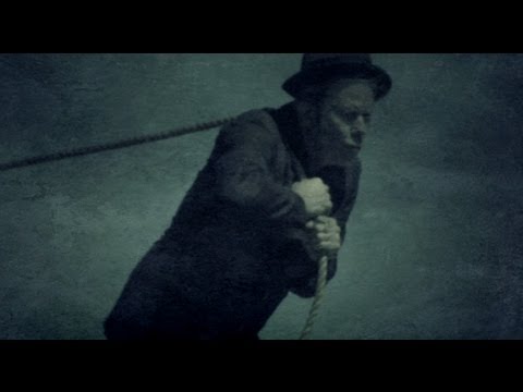 Tom Waits - Hell Broke Luce