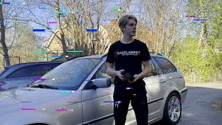 Såhär monterar du fotbelysning i din bil