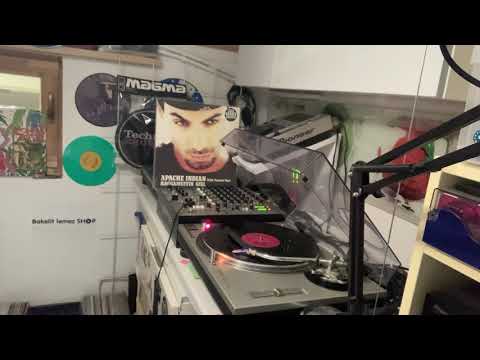 Apache Indian With Frankie Paul - Raggamuffin Girl (Full Length Version)