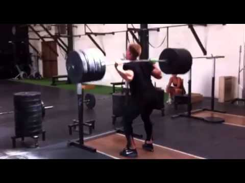 Squat: 180 x 3 reps by Philip "The Gift" Thun Bisgaard