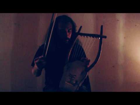 Spyros Giasafakis improvisation in 'ancient' Greek lyra and bow