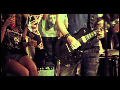 Whoa! She's A Babe - Down Below