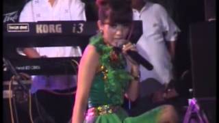 Download lagu familys CINTA YANG PUDAR mp3 Download lagu familys CINTA YANG PUDAR mp3