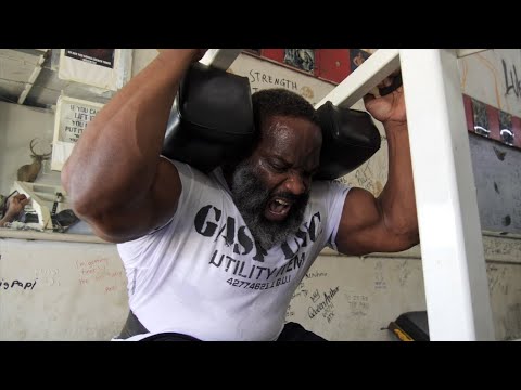 RAW Leg Day | Johnnie Jackson and Branch Warren