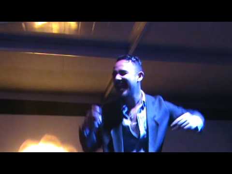 JOSH MEDINA EL GUARO DE LAS MIL VOCES IMITA A MARCK ANTONY Y JUAN GABRIEL HACIENDO CAMBIOS DE VOCES