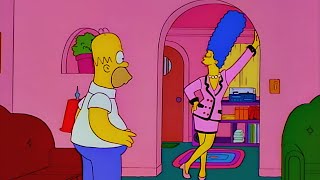MARGE VIROU UMA EMPRESÁRIA MUITO ATRAENTE | OS SIMPSONS