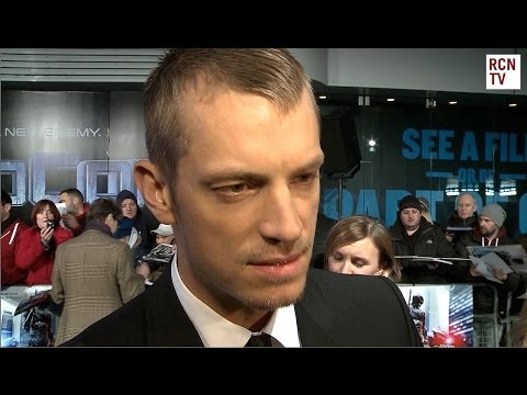 Joel Kinnaman Interview Robocop World Premiere