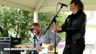 Mattias Alkberg - Född fel - feat Magnus Ekelund @ Indiedagis Storsjöyran