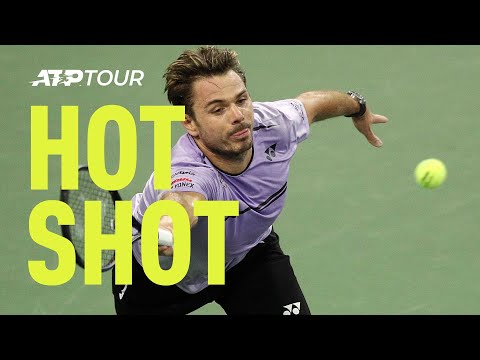 Теннис Hot Shot: Wawrinka Fires Lunging Forehand In Miami