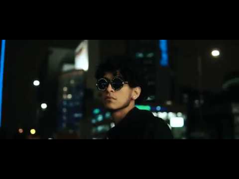 Flying by Clouds - ilogic WUN (Videoclip)