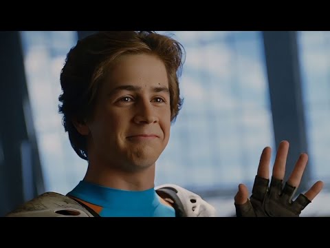 A luta no jogo "Salve a Cidadã" | Sky High - Super Escola de Heróis (2005) Aventura, Cena HD