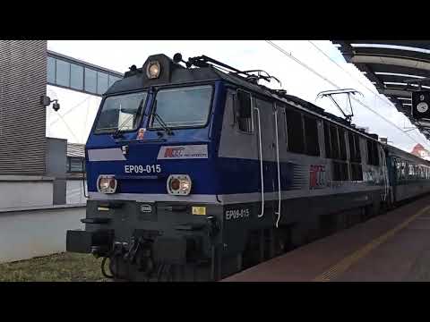 wjazd EP09 z ic Silesia